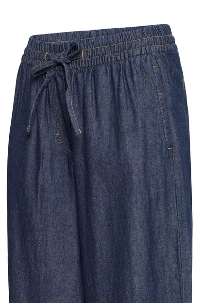 Jean Archer Effie Brut