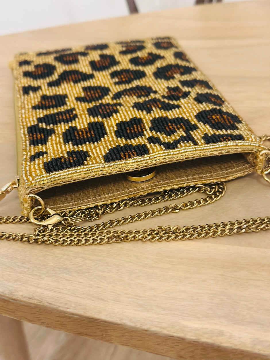 Pochette Téléphone Léopard Perles