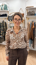 Charger l&#39;image dans la galerie, CHEMISE Alejandra LEOPARD
