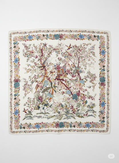 Carré Aurelia Bordeaux Fleuri