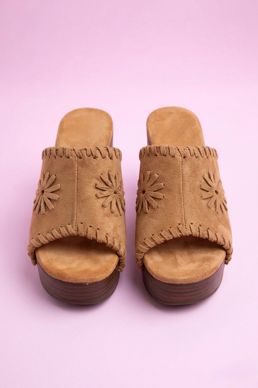 Mules Dacota Camel