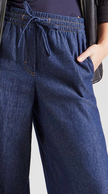 Jean Archer Effie Brut