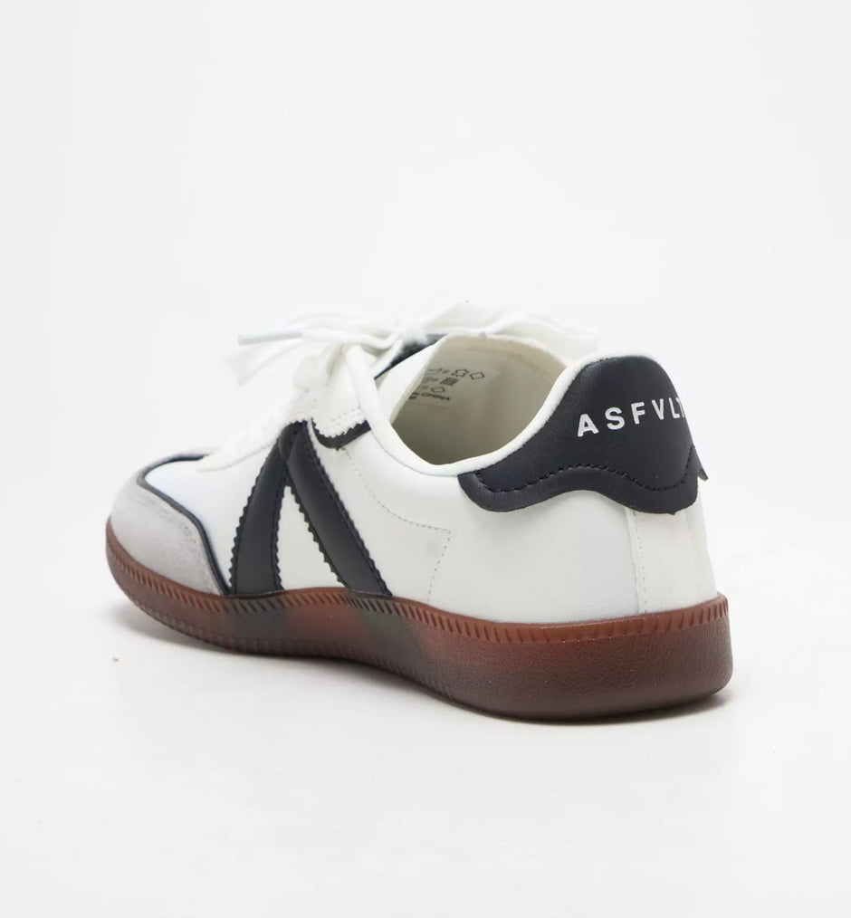 Baskets Elite Classic Blanches et Noires