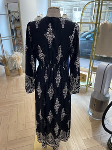 ROBE ANGELE  NOIR