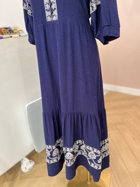 Robe Bohemian Navy