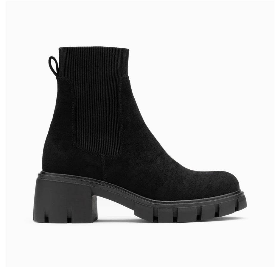 Bottines Chelsea Valérie Noires À Talon Cranté