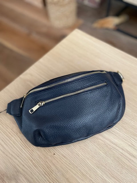 Banane Marine Et Pochette