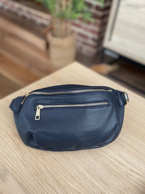 Banane Marine Et Pochette