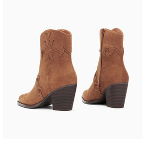 Bottines santiags Clotilde camel à talon