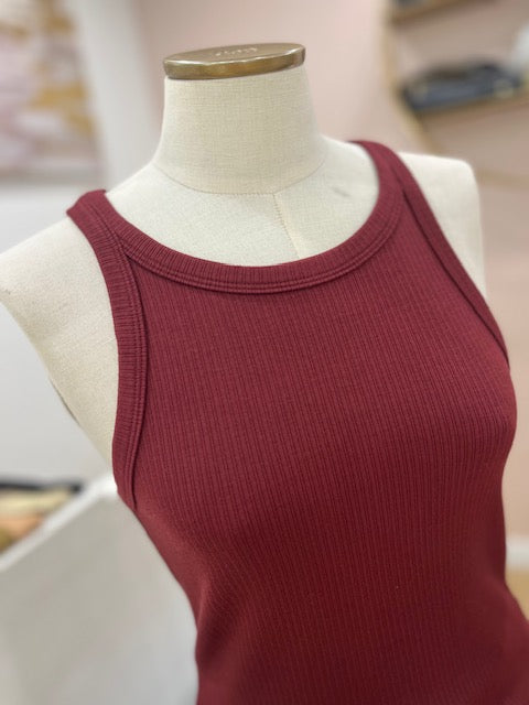 Top Tessa Bordeaux