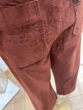 Charger l&#39;image dans la galerie, Pantalon Victorine velours Camel
