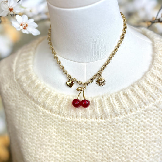 Collier Cherry